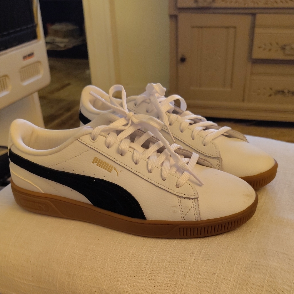 Puma Classic White and Black Sneakers with Gum Sole. New